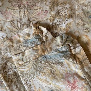 SOLD!!! Pottery barn duvet and 2 shams full/queen